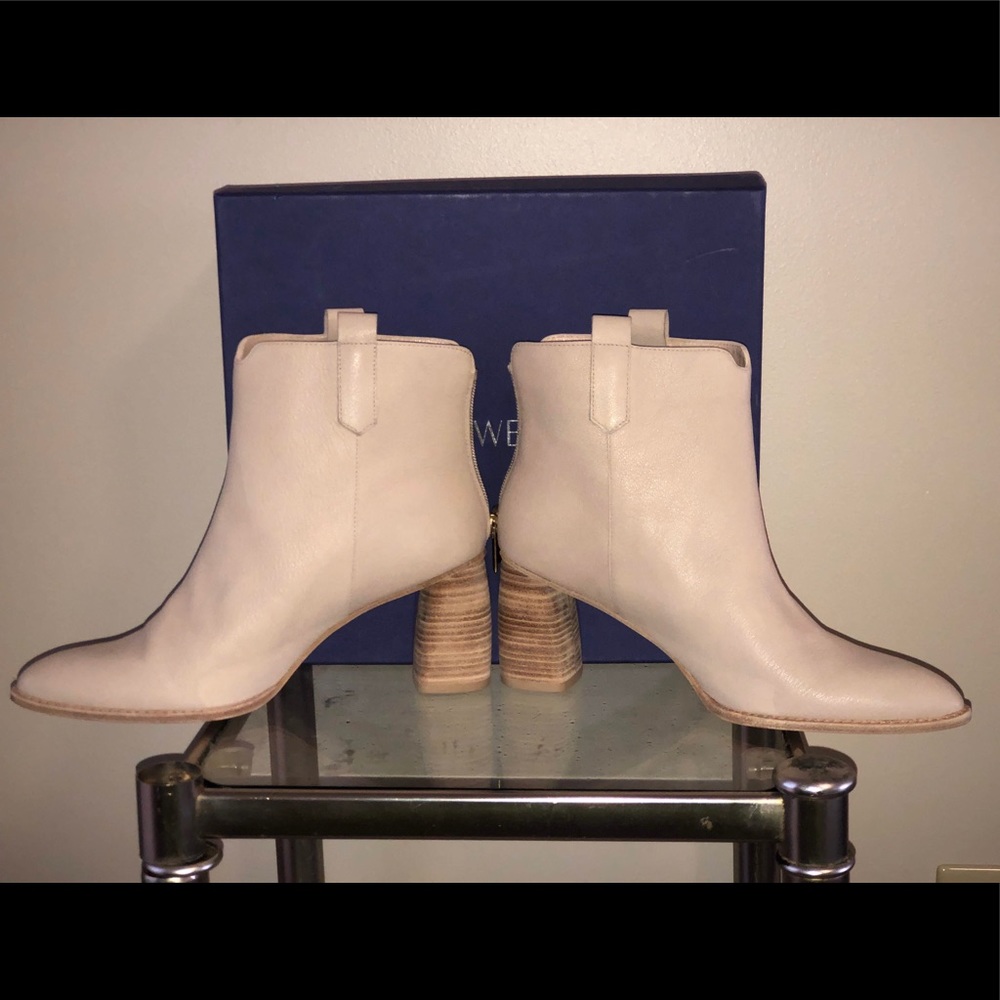 SOLD STUART WEITZMAN WOMENS NOVAKO LEATHER